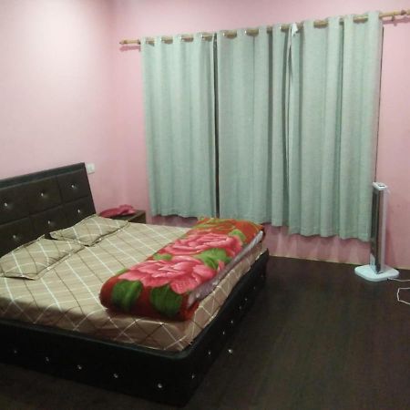 לה Park View Guest House מראה חיצוני תמונה